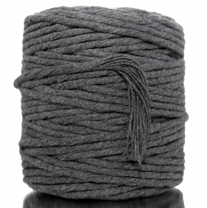 fa8c8de239a142d0fe735d399fa8f9f4